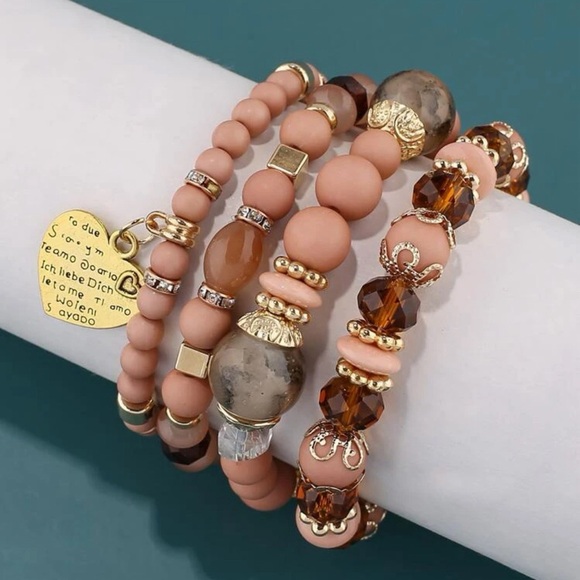 Heart Charm Crystal beaded bracelet stack - Picture 1 of 2